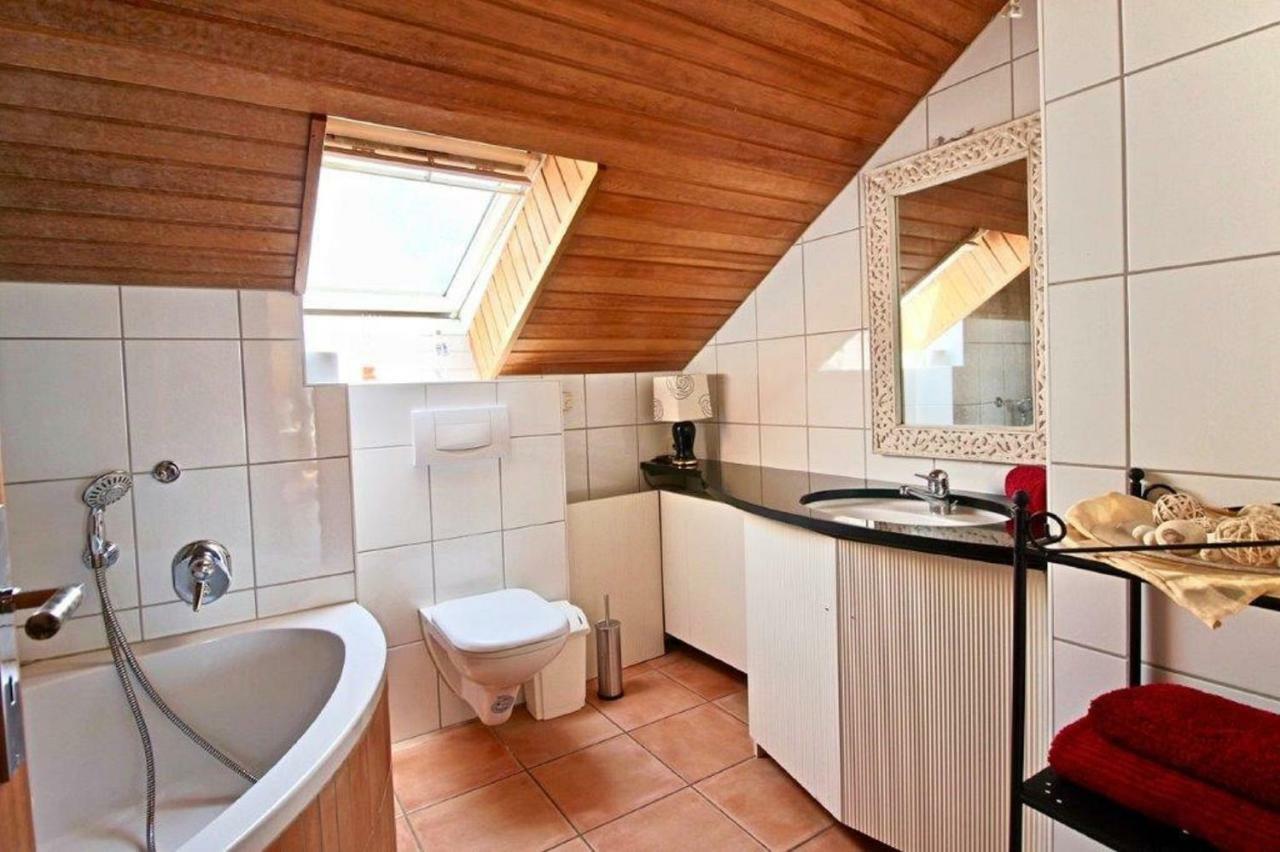 Ferienwohnung Mit Seeblick Und Dachterrasse In Ueberlingen Εξωτερικό φωτογραφία