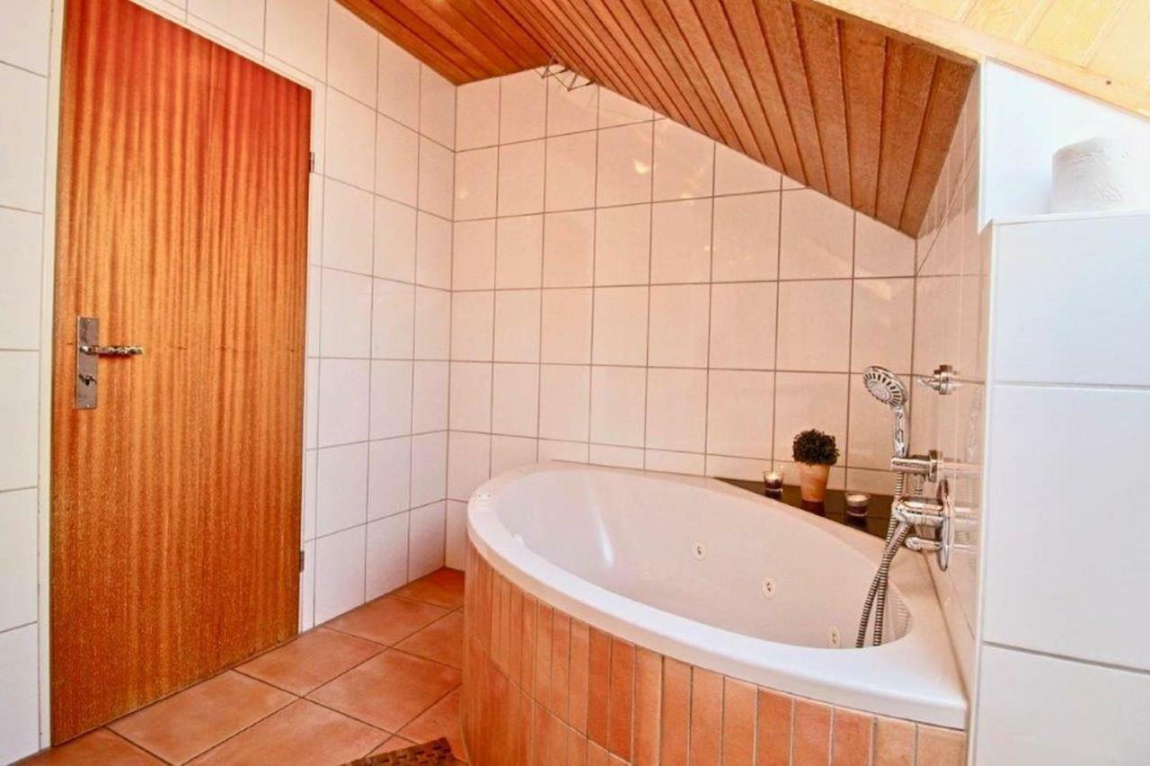 Ferienwohnung Mit Seeblick Und Dachterrasse In Ueberlingen Εξωτερικό φωτογραφία